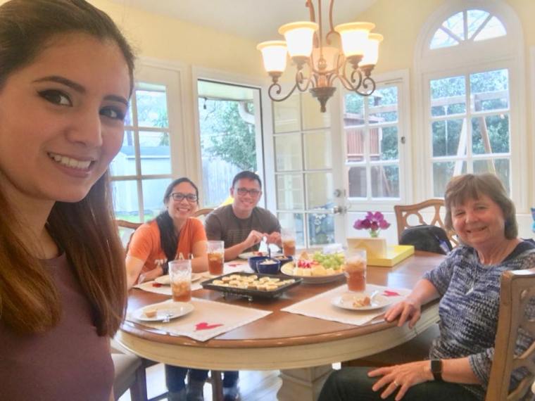 28280054_10215824501665701_6479894520174864930_n